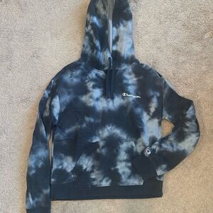 Champion Tie-Dye Crewneck Sweater